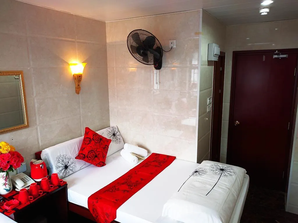 Manila Hotel -Hostel Block D Hong Kong